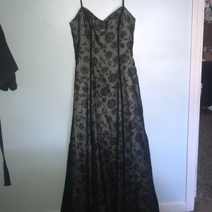 Morgan & Co Black Prom Dress